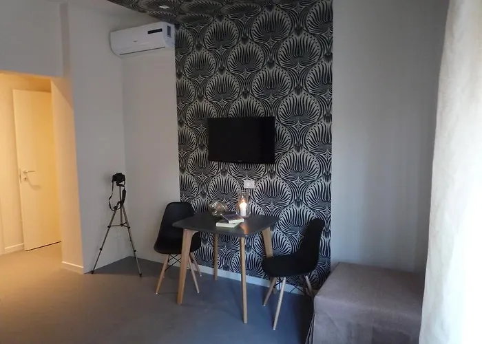 Frühstückspension Alma Mater 4*